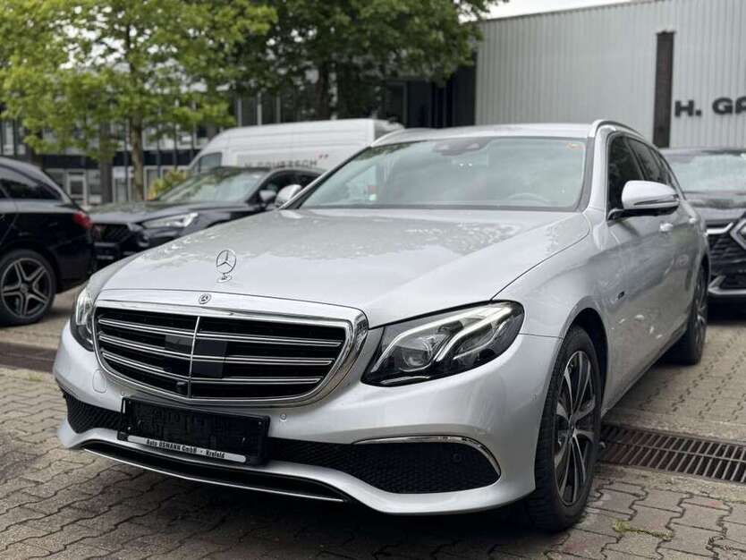 E 300