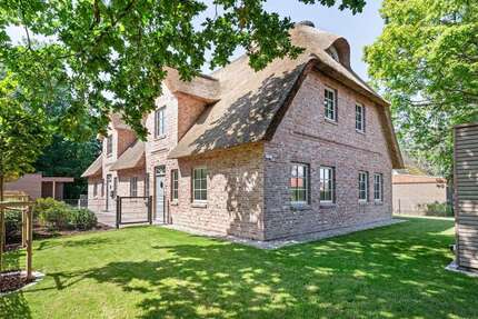 Haus zum Kaufen in Sankt Peter-Ording 899.000 € 132.92 m² 5 zimmer