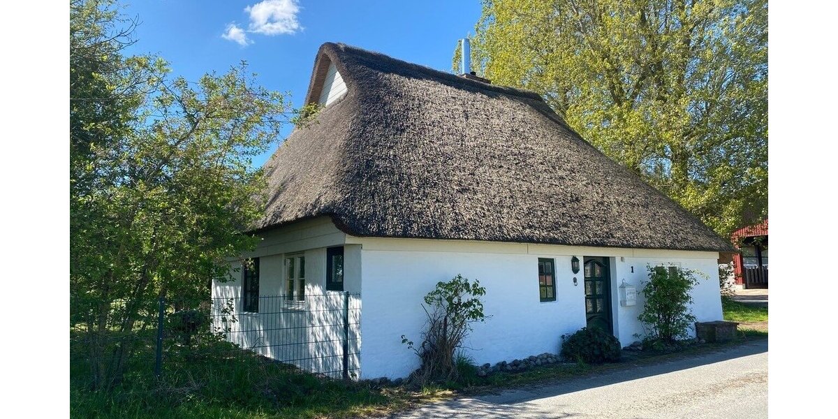 Charmante Reetkate in Nordseenähe - in fast Alleinlage! - Bauernhaus, Landhaus Nordermeldorf | Angebot:26770173