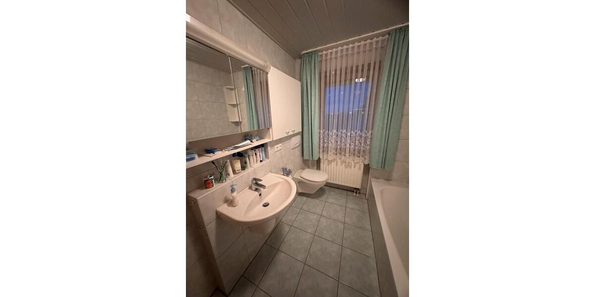 Dachgeschoßwohnung Marktredwitz - 4 Zimmer, 89 m&sup2;, 780&euro; | Angebot:26395865