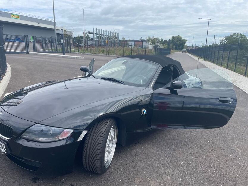 BMW Z4 124.300 km 15.450 € Rheinau 77866
