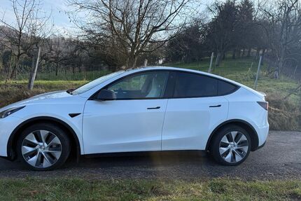 Tesla Model Y 32.000 km 32.000 &euro; Oberstenfeld - Prevorst 71720