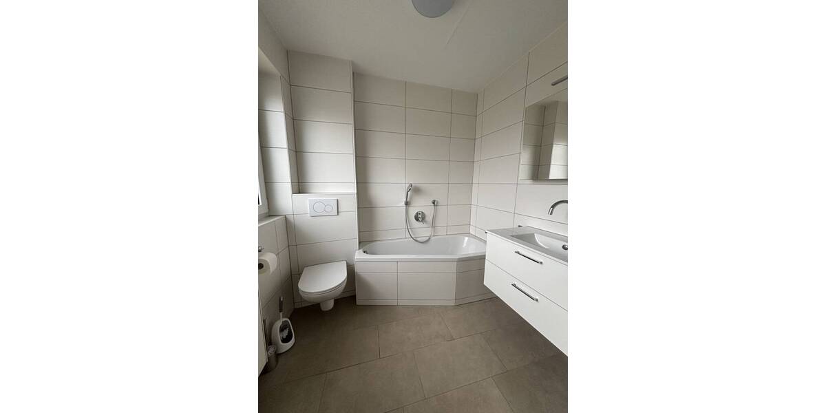 Zimmer Balingen - 3 Zimmer, 89 m&sup2;, 940&euro; | Angebot:26417857
