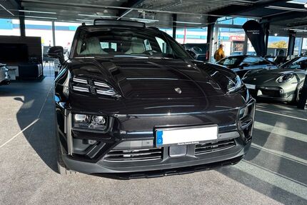 Porsche Macan 79.900 km 86.900 &euro; Knetzgau 97478