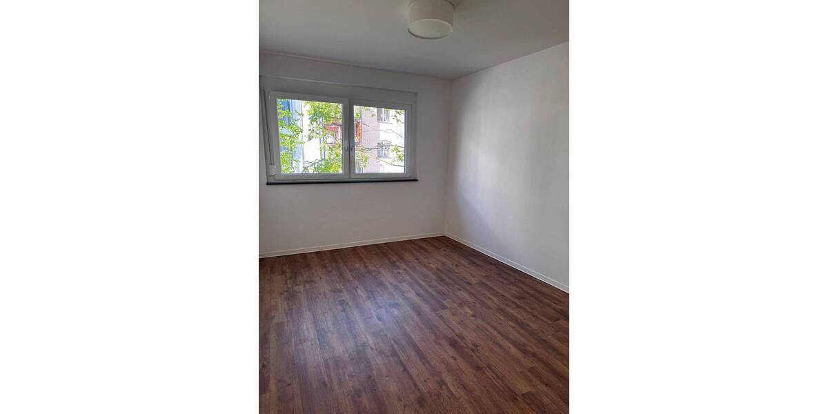 Etagenwohnung Nürnberg Muggenhof - 3 Zimmer, 77 m&sup2;, 1.110&euro; | Angebot:26451757