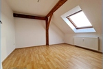 3-Raumwohnung unterm Dach in KöthenAnhalt - Einbauküche ist dabei - Gartenhaus optional - Etagenwohnung Köthen | Angebot:25568880