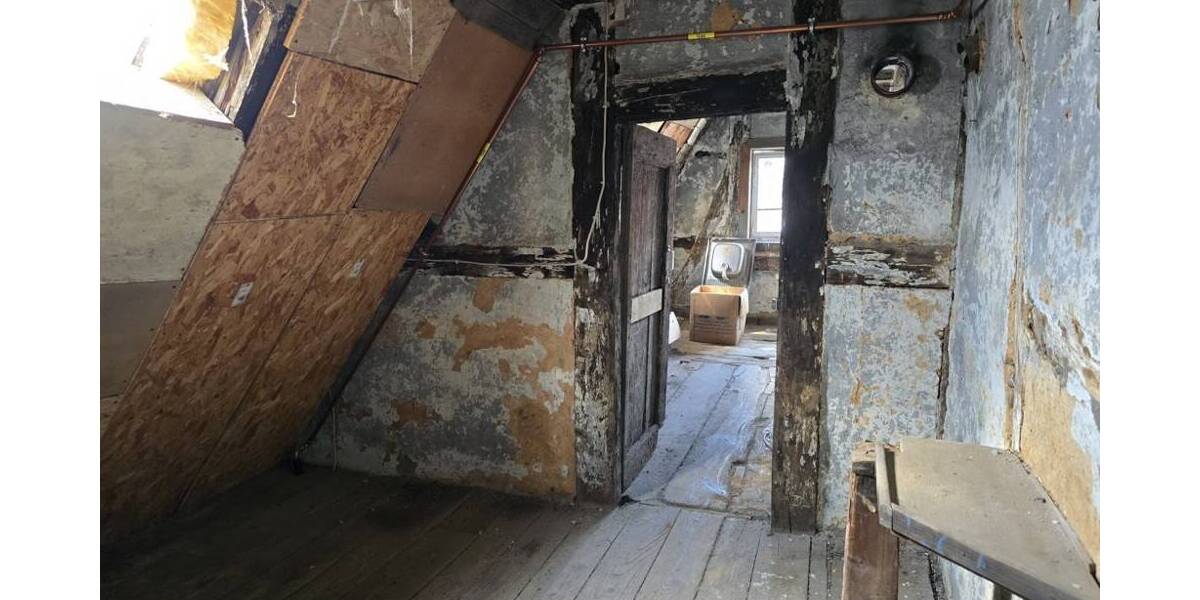 Mehrfamilienhaus, Wohnhaus Erbach - 7 Zimmer, 79 m&sup2;, 195.000&euro; | Angebot:25729843