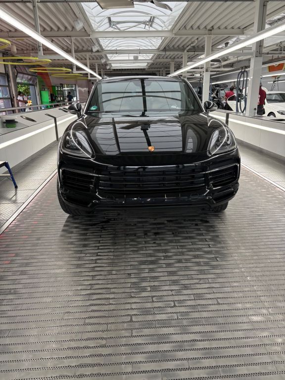 Porsche Cayenne 43.500 km 81.900 € Hamburg 21075