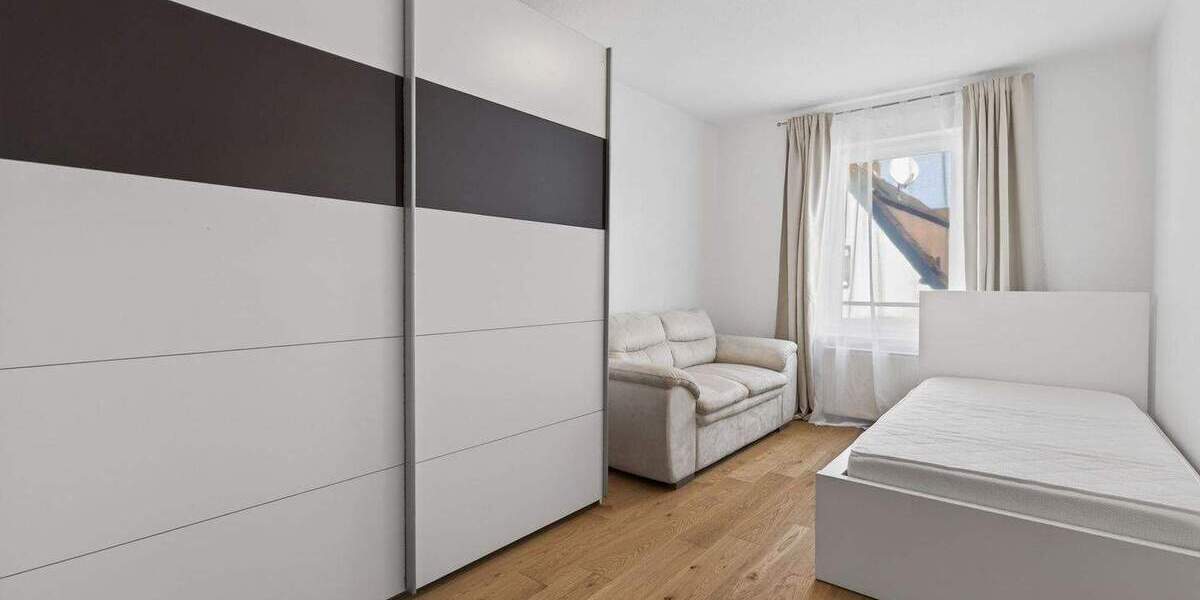 Etagenwohnung Stutensee / Spöck Spöck - 4 Zimmer, 96 m&sup2;, 399.000&euro; | Angebot:25681062