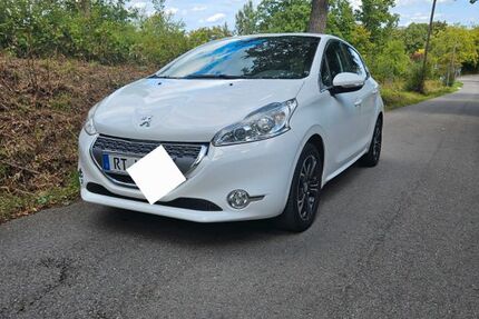 Peugeot 208 47.500 km 6.500 € Reutlingen 72764