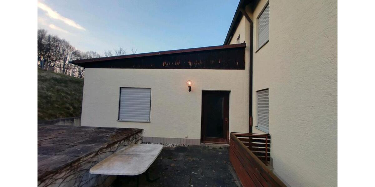 Einfamilienhaus Regensburg Ganghofersiedlung - 8 Zimmer, 245 m&sup2;, 425.000&euro; | Angebot:26096816