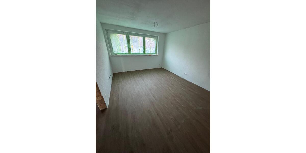 Reihenhaus Michendorf - 4 Zimmer, 104 m&sup2;, 1.700&euro; | Angebot:25391808