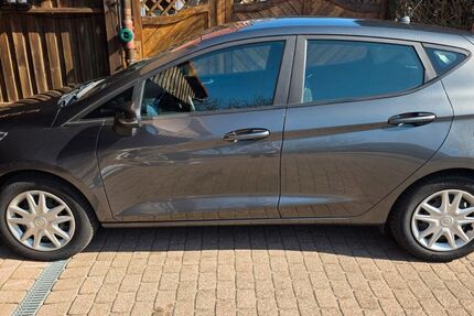 Ford Fiesta 69.506 km 9.900 &euro; Lübeck 23570