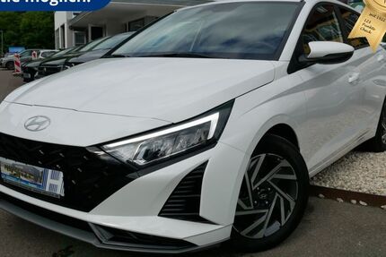 Hyundai i20 9.390 km 17.895 &euro; Schwäbisch Hall 74523