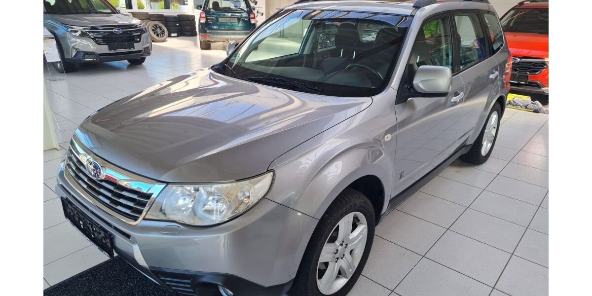 Subaru Forester 179.000 km 9.950 &euro; Kall 53925