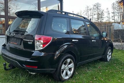 Subaru Forester 193.764 km 7.500 &euro; Rotenburg an der Fulda 36199