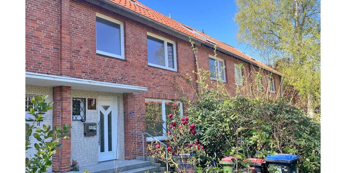 Einfamilienhaus Hamburg Wandsbek - 5.5 Zimmer, 130 m&sup2;, 2.100&euro; | Angebot:26458931