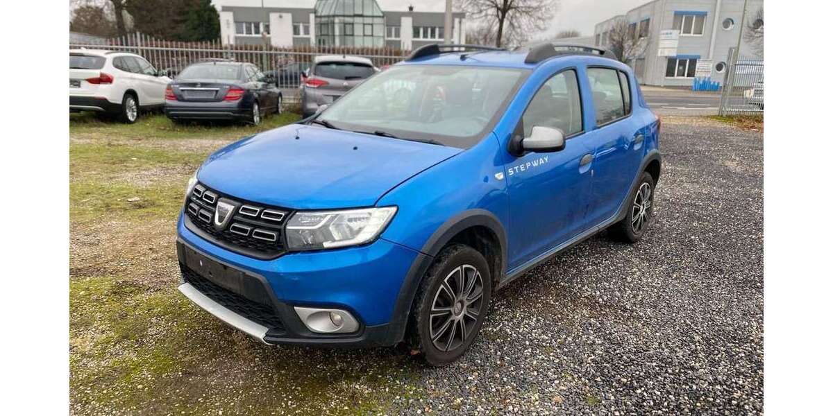 Dacia Sandero 122.000 km 4.999 &euro; Düren 52353
