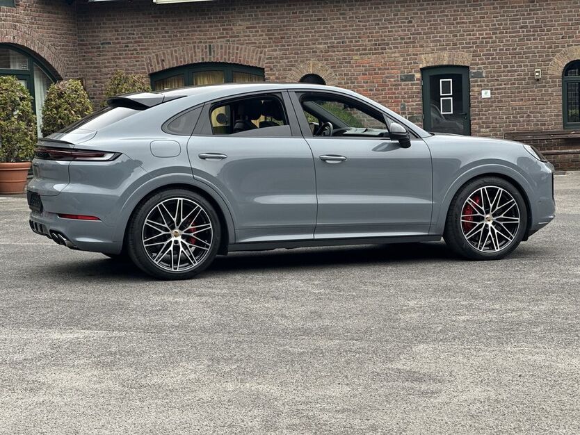Porsche Cayenne 32.160 km 109.790 € Frechen (bei Köln) 50226