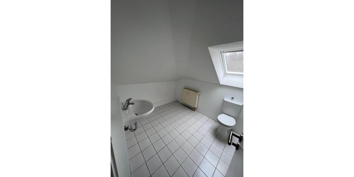 Dachgeschoßwohnung Bad Friedrichshall - 1 Zimmer, 21 m&sup2;, 425&euro; | Angebot:26383048