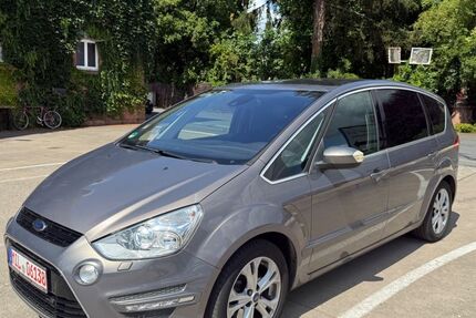 Ford S-Max 124.900 km 12.999 &euro; Miltenberg 63897