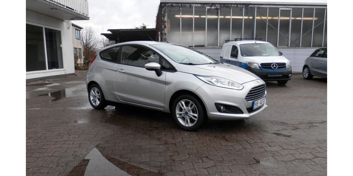 Ford Fiesta 102.404 km 6.390 &euro; Bünde 32257