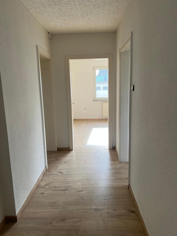 2-Zimmer-Wohnung mit Balkon in Bünde-Werfen zimmer