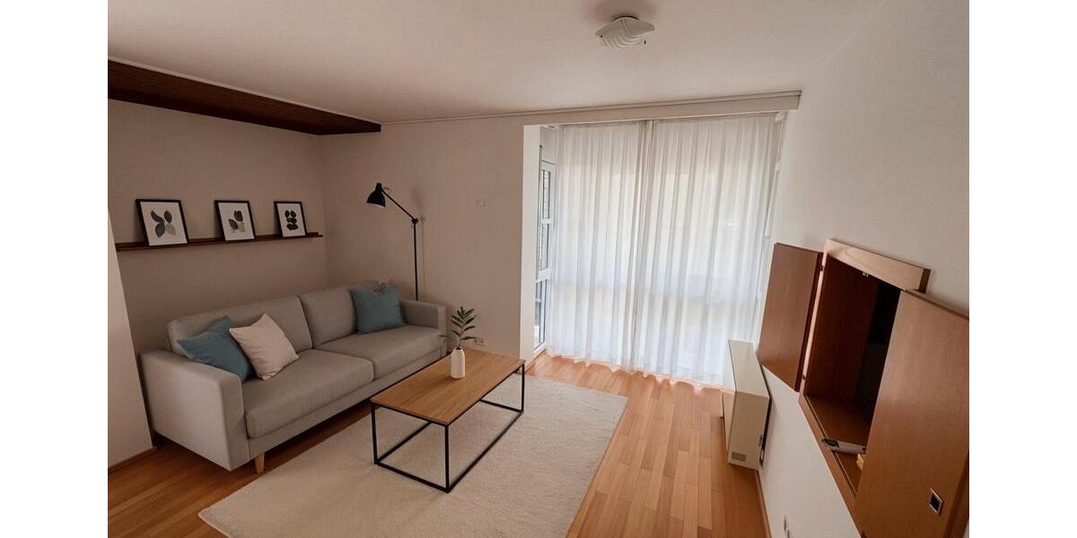 2-Zi-City: Balkon | Wohnen & Gewerbe 2 zimmer