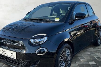 Fiat 500e 7.768 km 22.999 &euro; Gera 07552