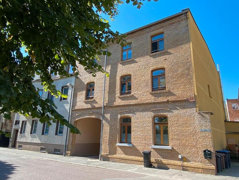 Moderne 2-Raumwohnung mit Fußbodenheizung und Einbauküche in der Nähe des Goitzscheufers zimmer