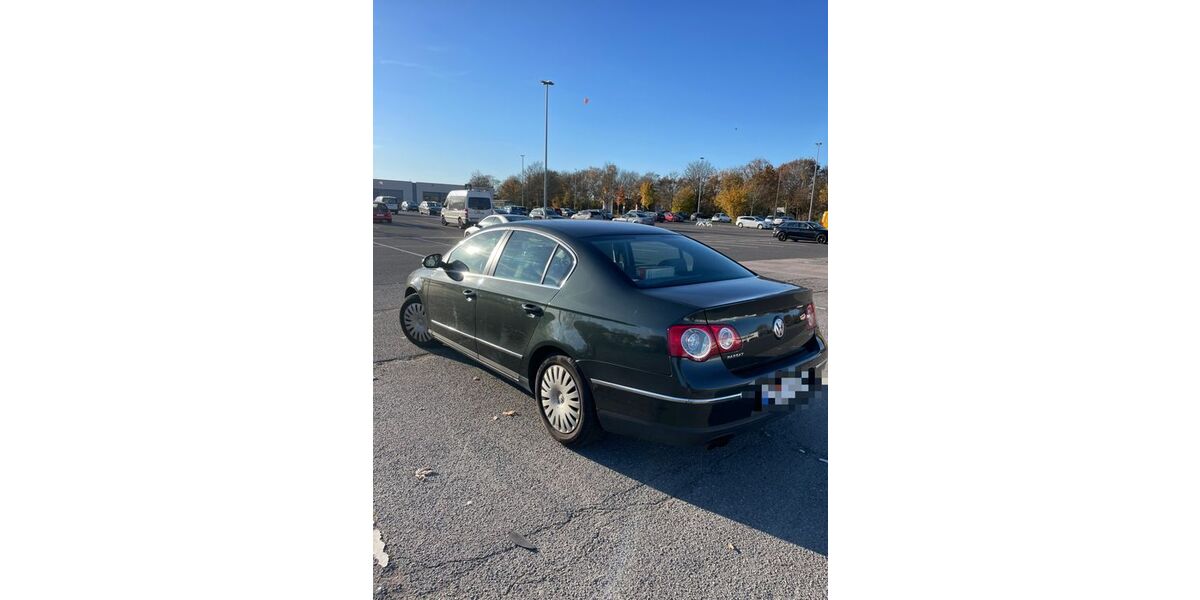 VW Passat 132.739 km 4.800 € Aachen 52068