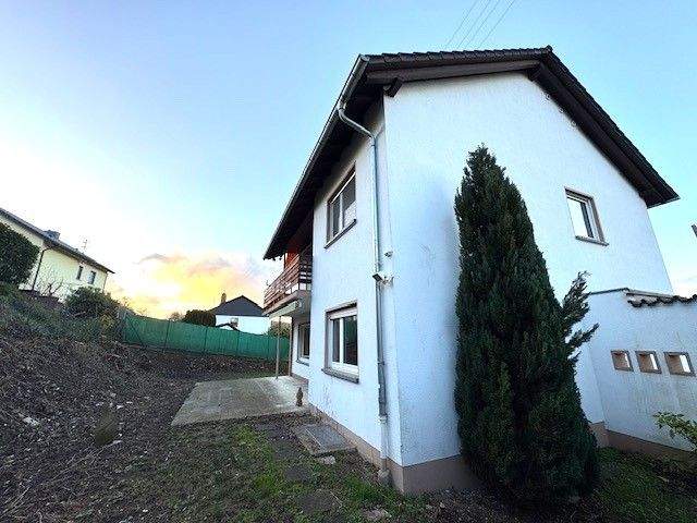 Einfamilienhaus Kusel - 7 Zimmer, 139 m&sup2;, 225.000&euro; | Angebot:25107620