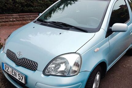 Toyota Yaris 156.000 km 2.490 &euro; Lauenburg/Elbe 21481