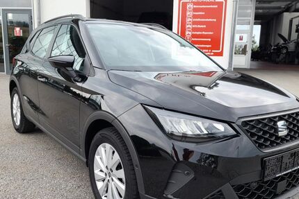 Seat Arona 28.420 km 17.999 &euro; Neuburg/Inn bei Passau 94127