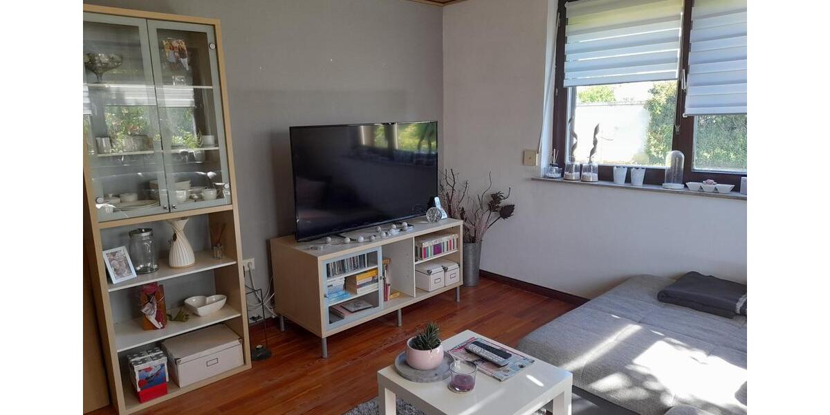 Erdgeschoßwohnung Bad Neustadt an der Saale - 3 Zimmer, 77 m&sup2;, 700&euro; | Angebot:26697930