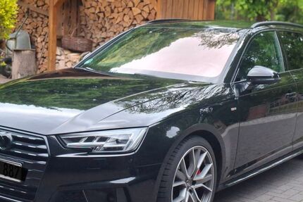 Audi A4 141.927 km 22.300 &euro; Hagenow 19230