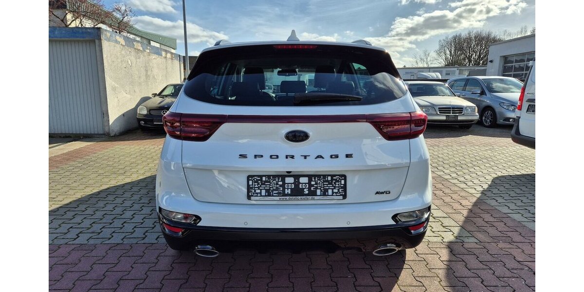 Kia Sportage Black Edition 4WD Automatik, Leder, Apple 28.421 km 24.890 &euro; Rodgau 63110