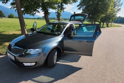 Skoda Octavia 175.000 km 8.950 &euro; Aschau 83229