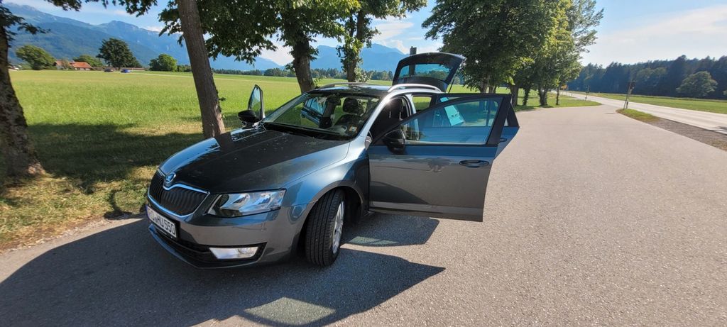 Skoda Octavia 175.000 km 8.950 &euro; Aschau 83229