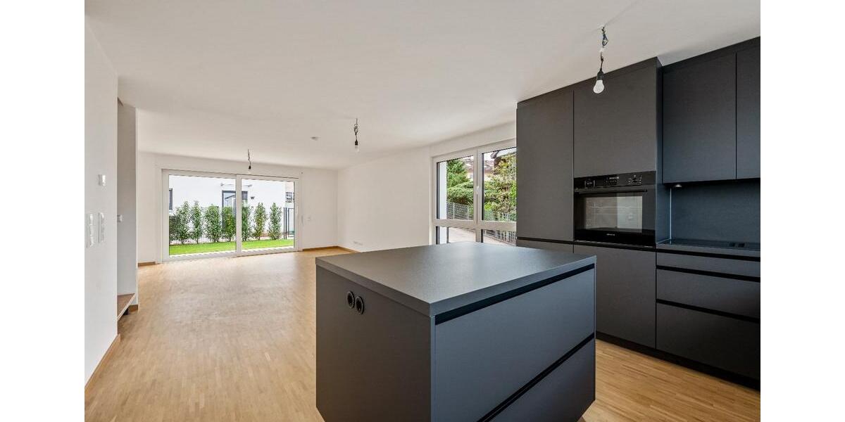 Reihenhaus Filderstadt - 4 Zimmer, 130 m&sup2;, 2.950&euro; | Angebot:26384153