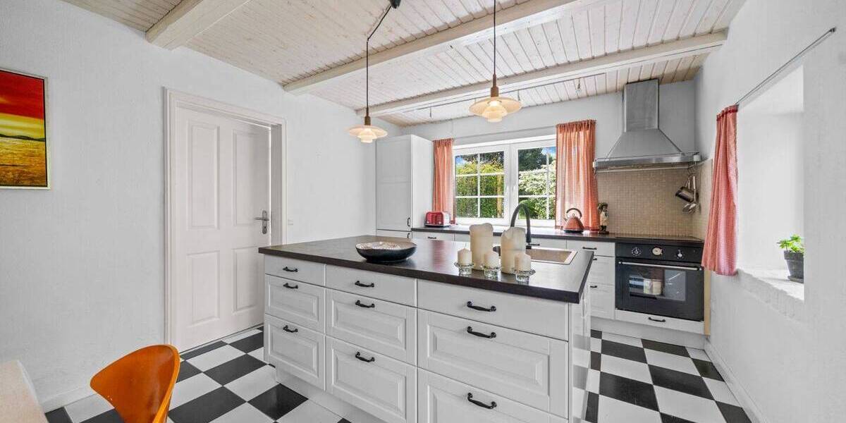 Mehrfamilienhaus, Wohnhaus Glücksburg (Ostsee) Glücksburg - 9 Zimmer, 350 m&sup2;, 1.799.000&euro; | Angebot:26816438