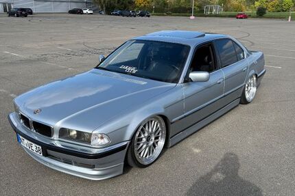 BMW 728 364.000 km 7.500 &euro; Neckartenzlingen 72654