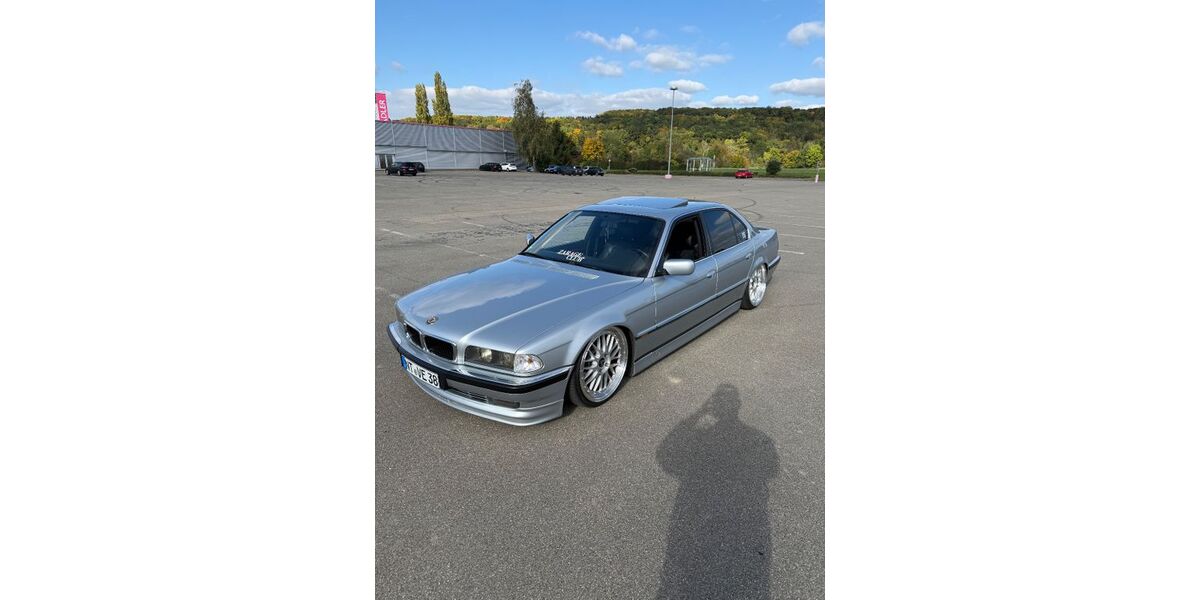 BMW 728 364.000 km 7.500 &euro; Neckartenzlingen 72654