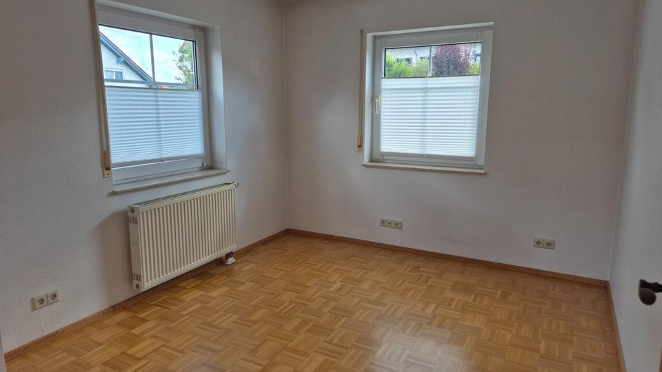 Etagenwohnung Adelsheim - 3.5 Zimmer, 79 m&sup2;, 699&euro; | Angebot:26322332