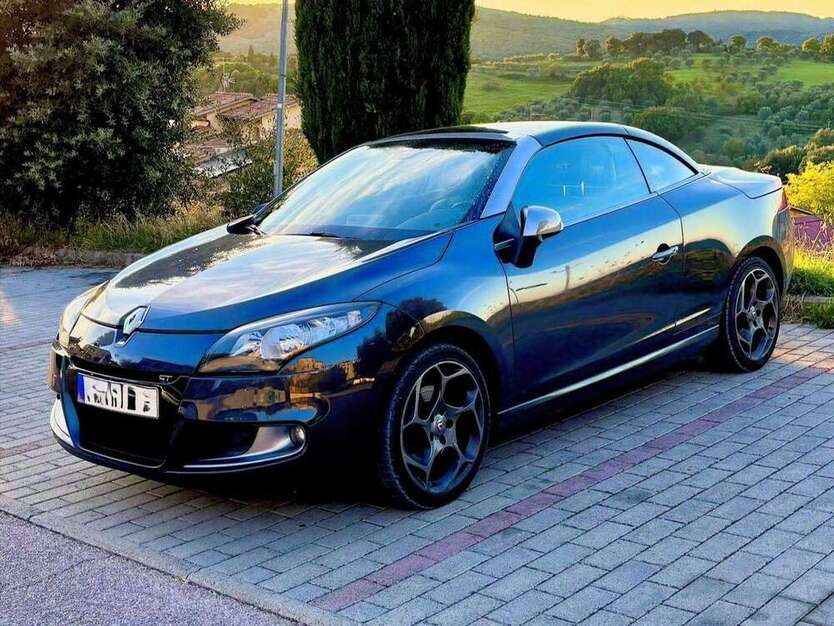 Renault Megane 143.500 km 7.850 € Köln 51143