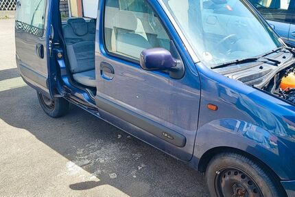 Renault Kangoo 170.000 km 1.199 &euro; Weilheim 78604