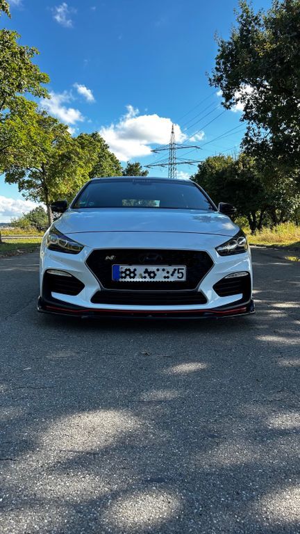 i30