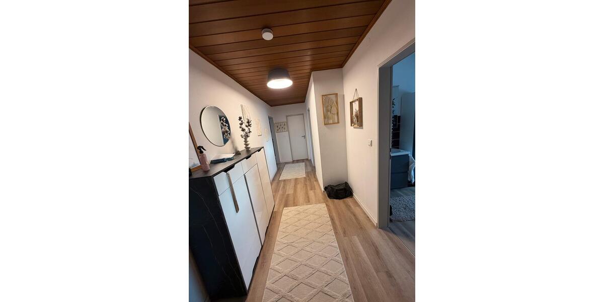 Dachgeschoßwohnung Bremerhaven - 2 Zimmer, 68 m&sup2;, 675&euro; | Angebot:26220380