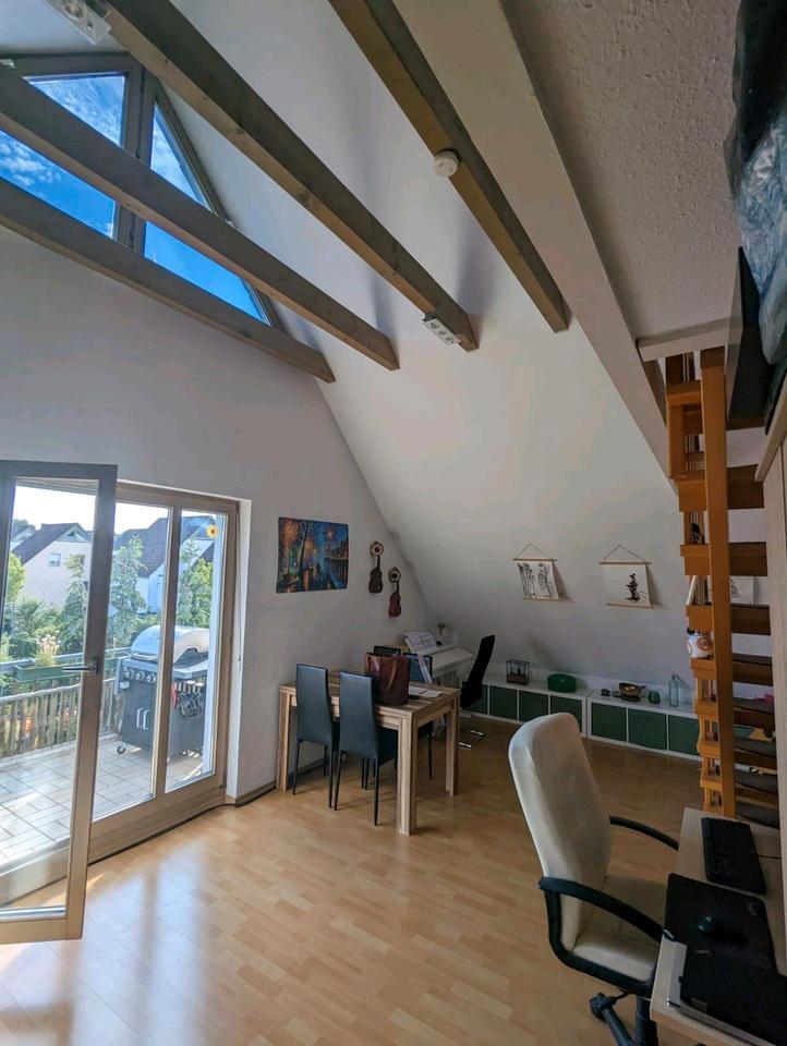 Sonnige GalerieWohnung mit Balkon im Rosenhof