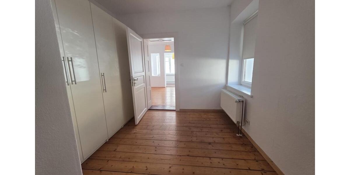 Hochparterre Hildesheim Oststadt/Stadtfeld - 4 Zimmer, 92 m&sup2;, 220.000&euro; | Angebot:27077478